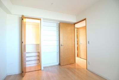 パークナード亀戸ロジュマンの洋室