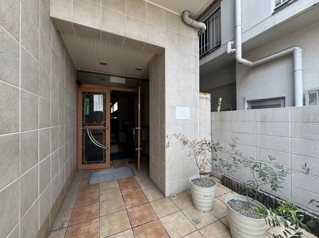 ABIKO CINQのエントランス