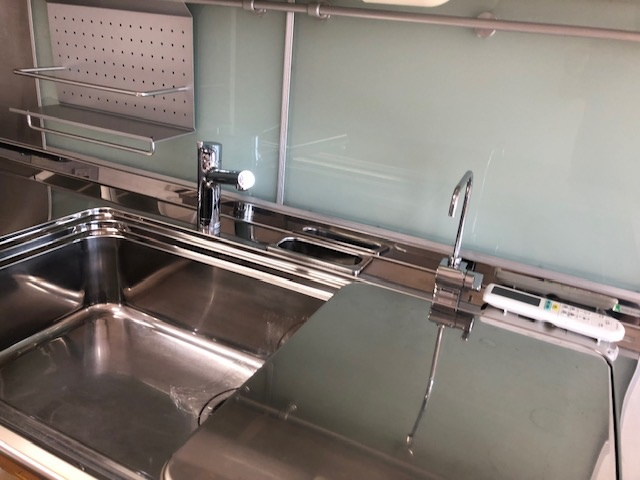 呉市中央３丁目の賃貸マンションのキッチン