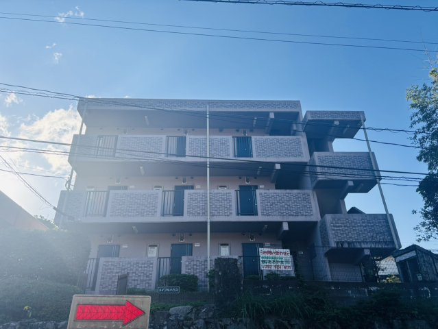 メイプルハウスのエントランス|別号数タイプ