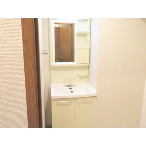 ＹＡＹＯＩ　ＣＯＵＲＴの洗面所