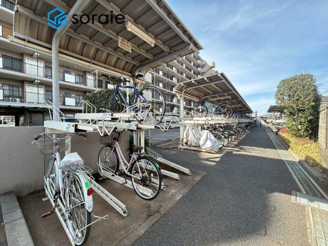 エステ・スクエア新所沢の駐輪場|2/5　撮影