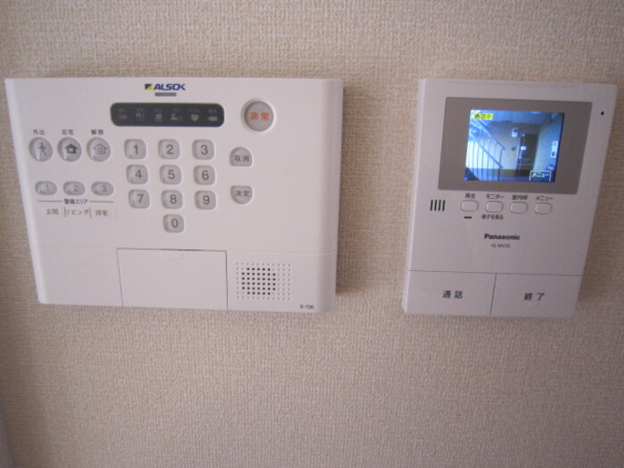 エトワールⅡのセキュリティ|TVモニター付きで安心です☆