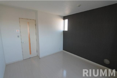 【居間・リビング】 | クイーンズコートⅡ