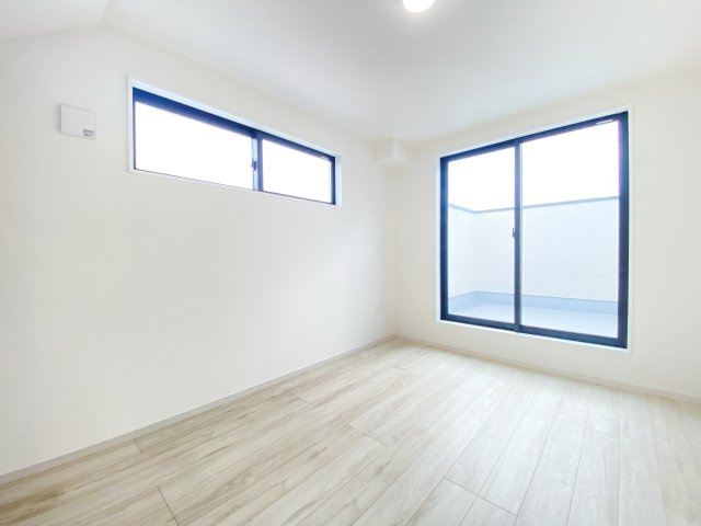 『八王子市新築戸建て』八王子市富士見町33-6【仲介手数料無料】　８期の洋室|～仲介手数料無料☆八王子ひなた不動産～八王子市富士見町　新築戸建て