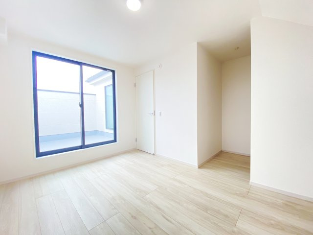 『八王子市新築戸建て』八王子市富士見町33-6【仲介手数料無料】　８期の洋室|～仲介手数料無料☆八王子ひなた不動産～八王子市富士見町　新築戸建て