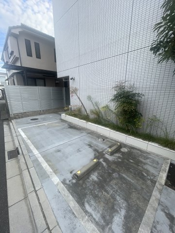 GENOVIA世田谷砧 green veilの駐車場