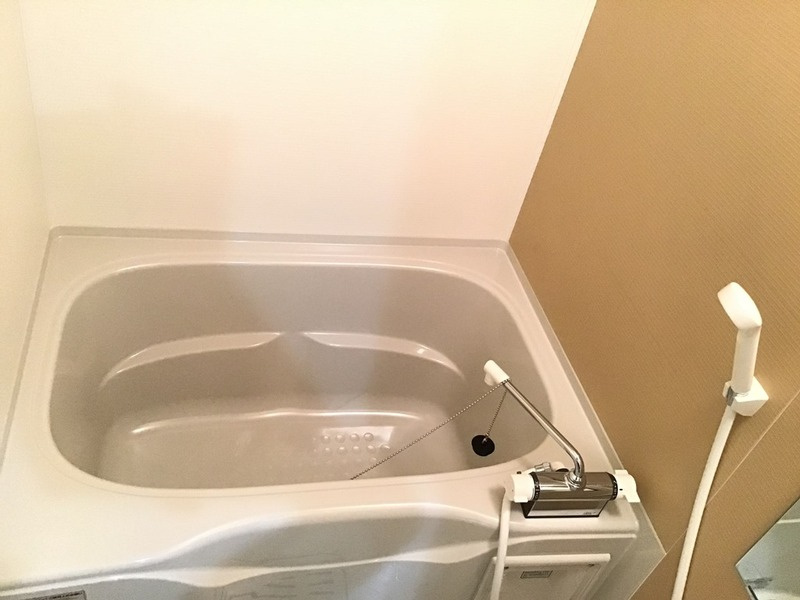 フジパレス遠里小野Ⅵ番館の浴室