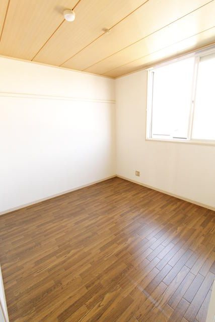 泉タウン３５の居間・リビング