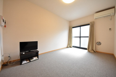 【居間・リビング】 | レオパレスソレアードⅡ