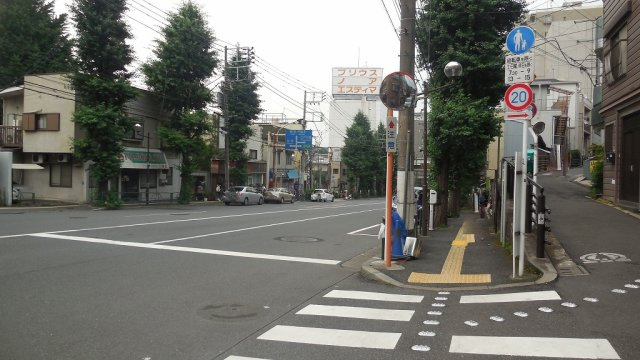 桜井ビルの周辺