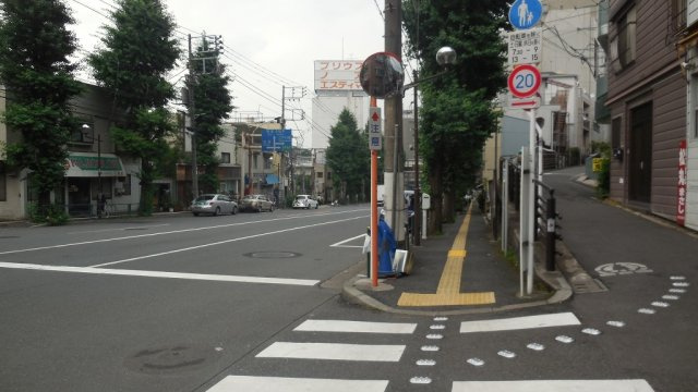 桜井ビルの周辺