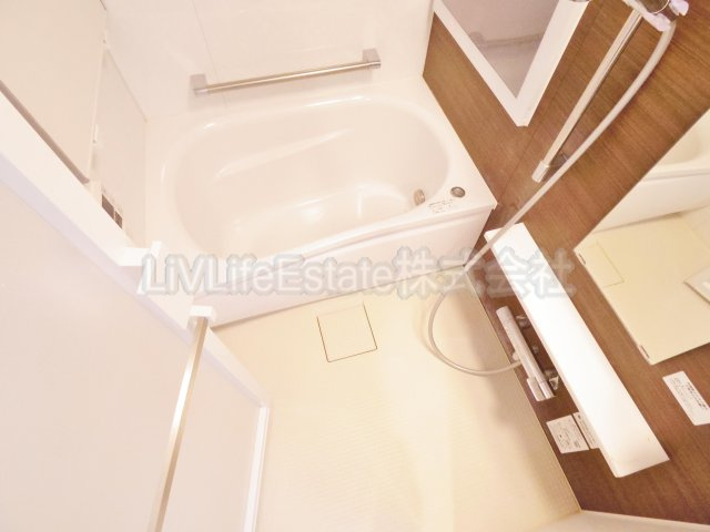 レジオンひばりの浴室