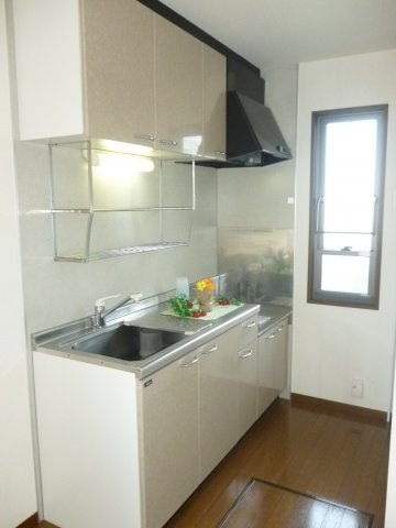 フォンテーヌ宮ノ陣ⅢAのキッチン|別号室写真