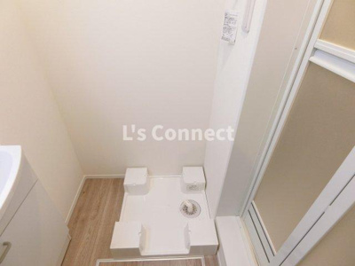 【設備】 | 新築・仙台前ルート | 室内洗濯機置き場には排水パン付き。