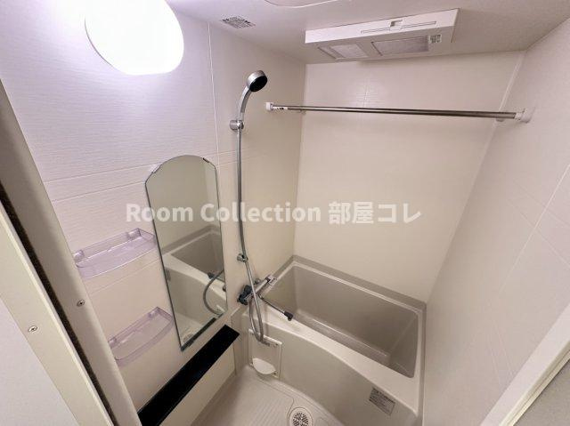 プレサンス金山デュアルの浴室