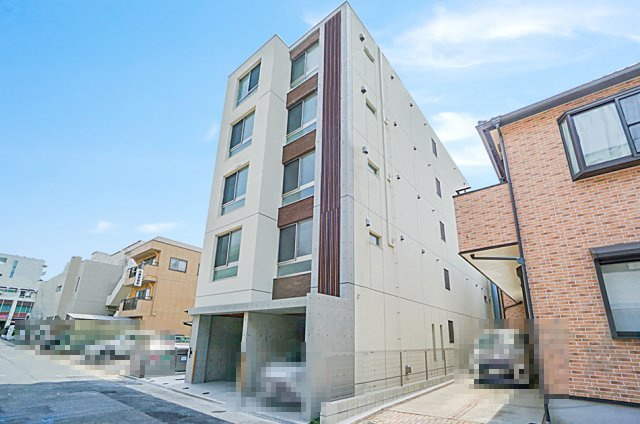 LUORE城西のロビー