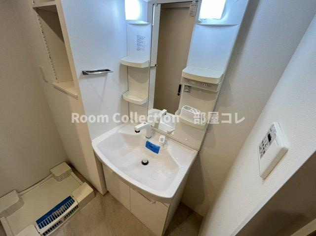 ジュール亀島の洗面所|※同物件他部屋写真
反転の場合有