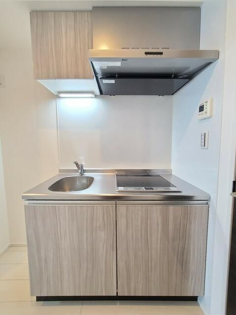 Ｃｒｏｓｓ　Ｇｒａｙ町屋のキッチン