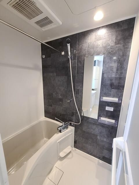 Ｃｒｏｓｓ　Ｇｒａｙ町屋の浴室