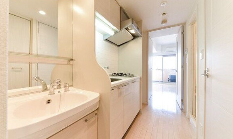 プレサンス名古屋STATIONビジュの洗面所|※同物件他部屋写真
反転、色違いの場合有
現況優先