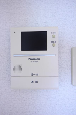  | ルミエール貝白