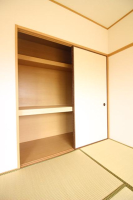 【居間・リビング】 | ルミエール貝白