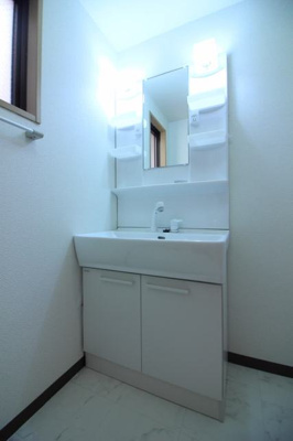【洗面所】 | ルミエール貝白