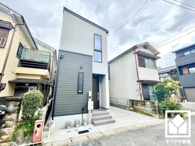 宇治市小倉町西浦の外観