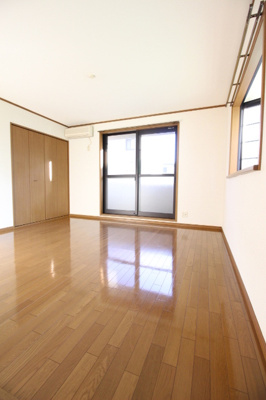 【洋室】 | ツインズ旭Ａ