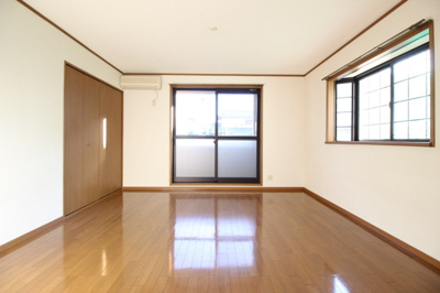 【洋室】 | ツインズ旭Ａ