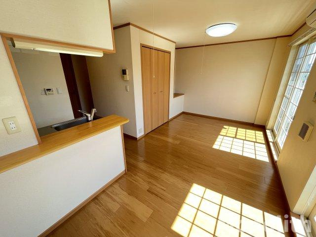 パルフェ和泉の居間・リビング