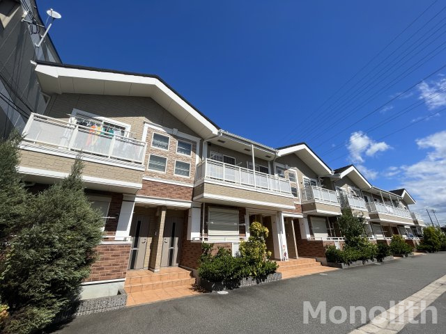 パルフェ和泉の外観