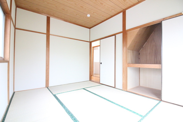 R BOX上津の寝室