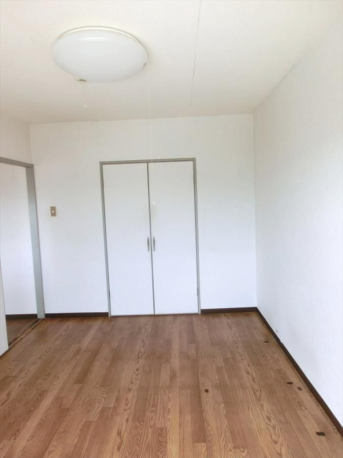 ロイヤルマンション国分の寝室