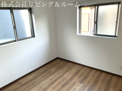 【内装】 | Y ' s ガ ー デ ン