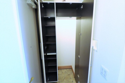 【玄関】 | リブェール・コウ | 106　玄関収納