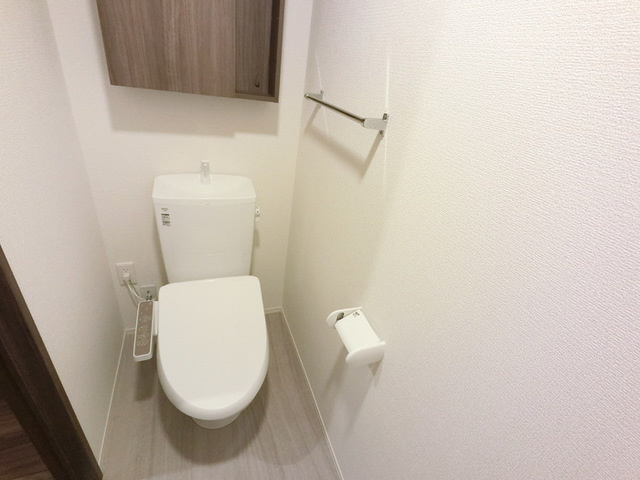D-ROOM歌川町のトイレ|温水洗浄便座