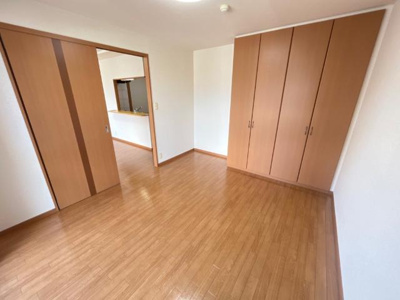 【内装】 | ルミナスハイツ市川 | 洋室