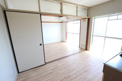 【居間・リビング】 | ビレッジハウス不知火2号棟 | ビレッジハウスの同一物件・同一タイプの間取りの写真です