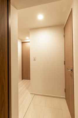 【玄関】 | グリーンレジデンス赤坂 | ※写真は同タイプ住戸です。