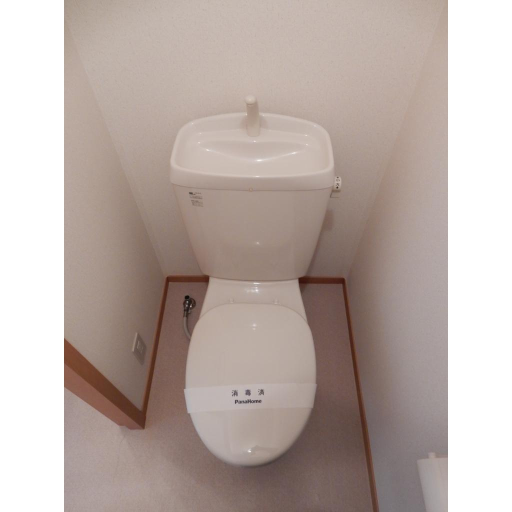 メゾンエイトのトイレ