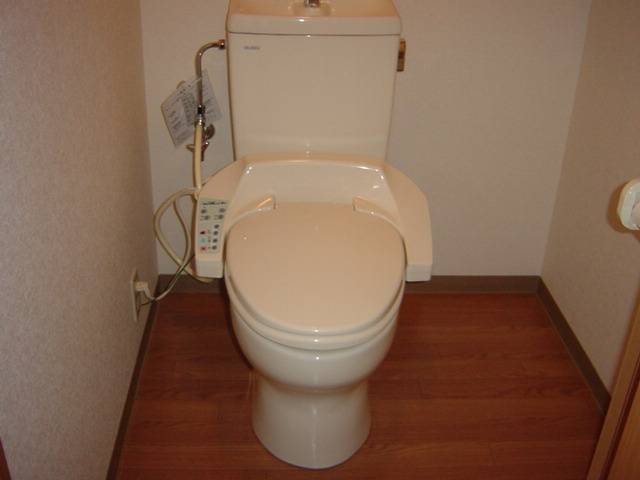 プランドール光円のトイレ|シャワー付トイレ