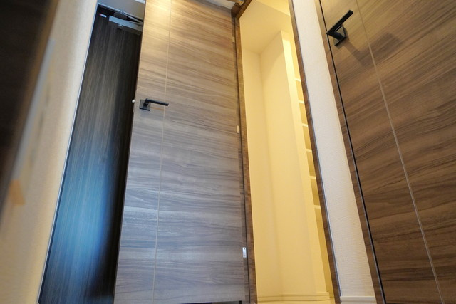 リビオメゾン新大橋の玄関|※写真は同タイプ住戸です。