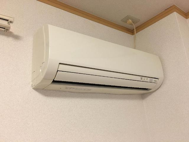 梅町マンションの設備|エアコン
