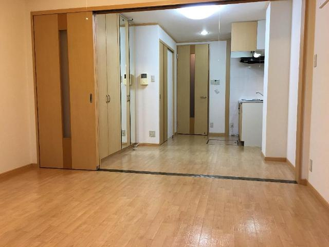 梅町マンションの内装|洋室②