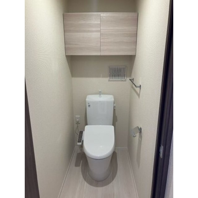 D-ROOM蘇原村雨町A棟のトイレ