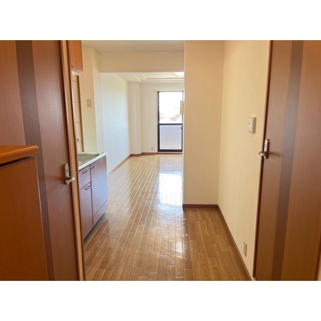 メゾン土貴野の居間・リビング