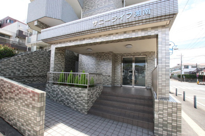 建物入り口