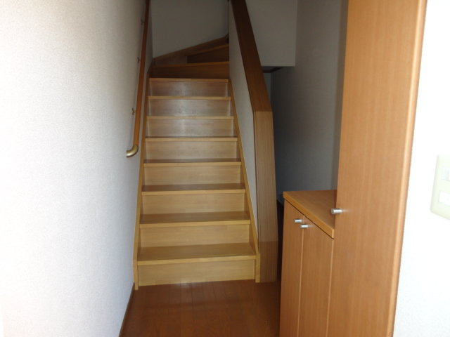 クレストール真美の内装